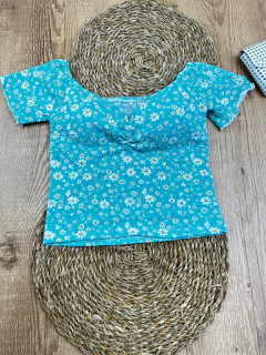 Cropped Feminino em Poliéster com Elastano – Estampa Floral  - comprar online