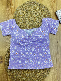 Cropped Feminino em Poliéster com Elastano – Estampa Floral  - loja online