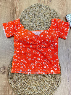 Imagem do Cropped Feminino em Poliéster com Elastano – Estampa Floral 