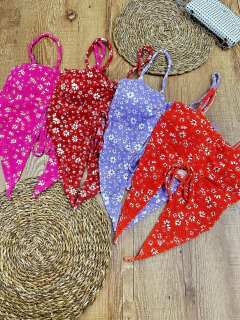 Cropped com Bojo e Regulagem no Busto - comprar online