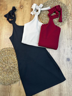 Vestido Canelado Curto em Poliéster com Elastano - comprar online