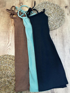 VESTIDO CANELADO DE POLIÉSTER COM ELASTANO - ESTILO E CONFORTO - Baratão Confecções