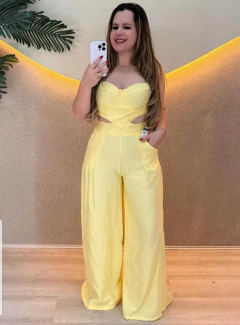 Macacão Stella Feminino em Viscose com Poliéster - comprar online