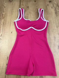 Macaquinho Canelado em Poliéster com Elastano Alça larga