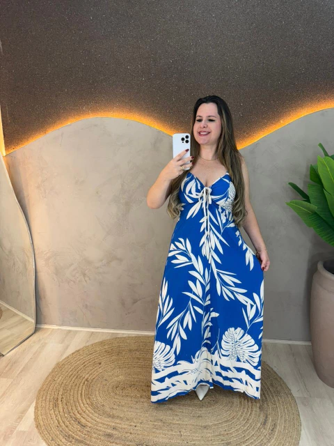 VESTIDO LONGO EM VISCOSE COM POLIÉSTER - Leveza e Elegância Para Todos os Momentos