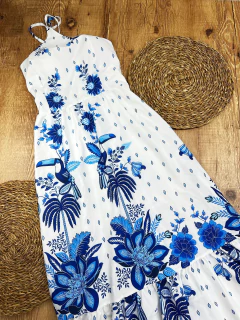 Vestido Longo em Poliéster com Elastano - Elegância e Levaza em cada Detalhe - comprar online