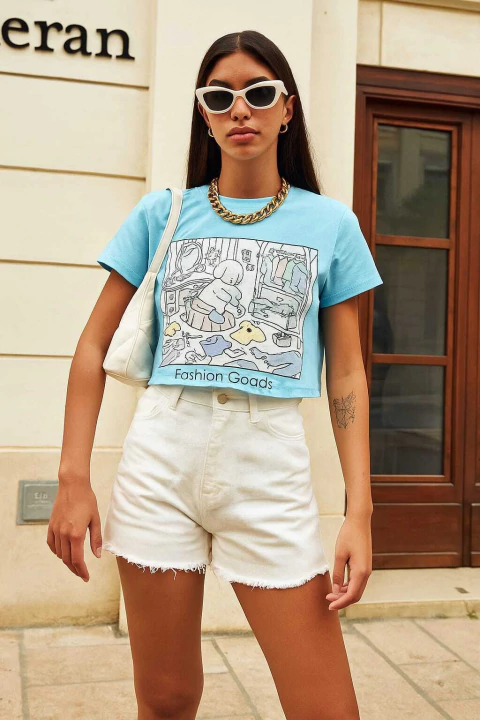 CROPPED FASHION BOOBIE GOODS