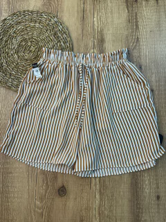 Short Listrado de Poliéster – Leve, Estiloso e Cheio de Charme - Baratão Confecções