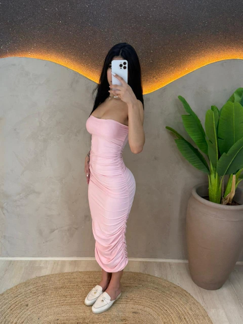 Vestido Midi Tomara Que Caia em Suplex com Bojo e Franzido Lateral ✨