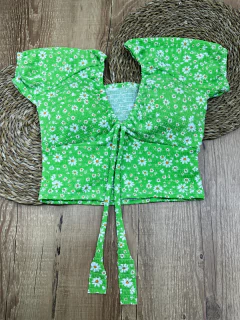 Cropped Floral com Bojo – Conforto e Estilo em uma Só Peça! - comprar online