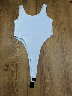 Body Cavado em Suplex – Moderno, Justo e Cheio de Estilo - Baratão Confecções