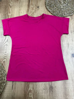 Blusa Feminina Lisa em Viscose com Elastano - Básica, Confortável e Versátil ? na internet