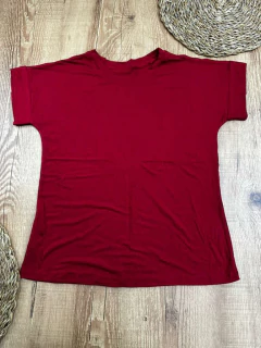 Blusa Feminina Lisa em Viscose com Elastano - Básica, Confortável e Versátil ? - comprar online
