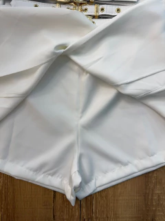 Macaquinho de Alfaiataria com Cinto Duplo e Decote Transpassado - Baratão Confecções