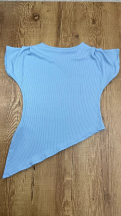 Blusa Canelada Assimétrica em Poliéster com Elastano - Baratão Confecções