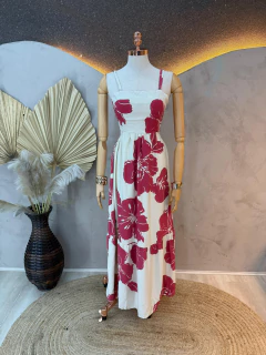 Vestido Midi em Viscose com Recortes Laterais – Leveza marcada por um toque de sensualidade elegante - comprar online