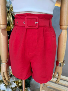 Short Marrant com Cinto – Elegância e Conforto em uma Peça Atemporal! ✨ - comprar online