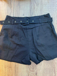 Short Marrant com Cinto – Elegância e Conforto em uma Peça Atemporal! ✨ - loja online