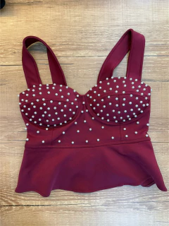 Cropped Estruturado com Pérolas – Elegância e Sofisticação em Cada Detalhe! ✨ - comprar online