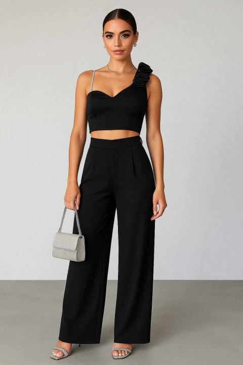 Cropped Feminino Assimétrico com Brilho na Alça – Poliéster com Elastano