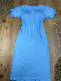 Vestido Curto em Suplex com Bojo e Decote U nas Costas – Conforto, Modelagem e Estilo - loja online