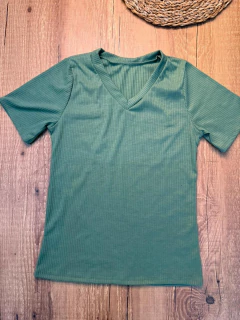 Blusa Canelada em Poliéster com Elastano