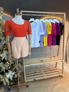 Blusa Canelada em Poliéster com Elastano e Manga Bufante em Tule ✨ - comprar online