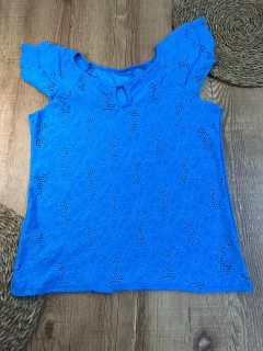 Blusa de Lese Feminina – Manga Babado e Detalhe Vazado na internet