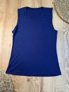 Blusa Canelada Regata em Poliéster com Elastano – Modelo Básico e Essencial na internet