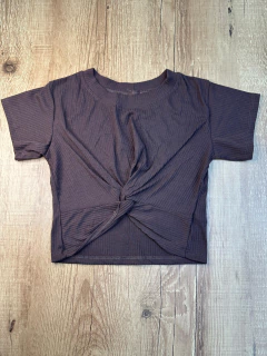 Cropped Canelado com Nó Frontal – Poliéster com Elastano - comprar online