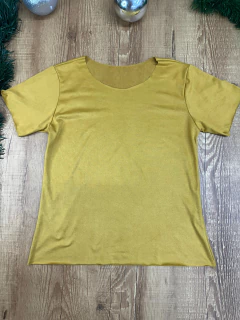 Blusa Feminina em Suede Manga Curta - loja online