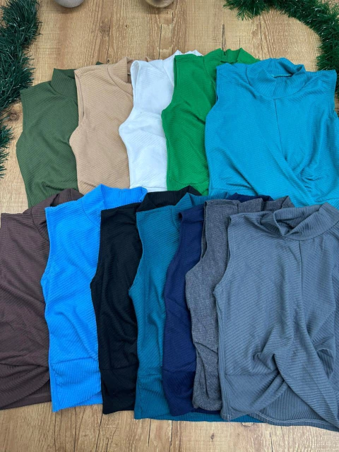 Cropped Canelado em Poliéster com Elastano – Moderno, Elegante e Super Confortável