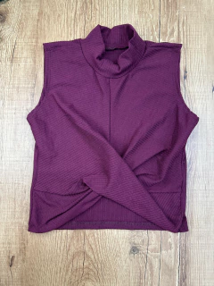 Cropped Canelado em Poliéster com Elastano – Moderno, Elegante e Super Confortável na internet