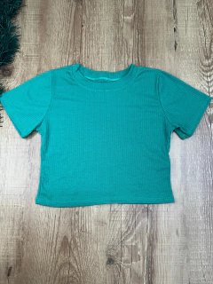 Cropped Canelado de Poliéster com Elastano – Conforto, Elasticidade e Caimento Perfeito na internet