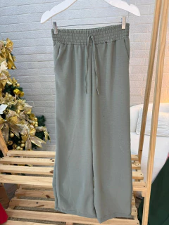 Calça Pantalona Feminina em Poliéster - comprar online