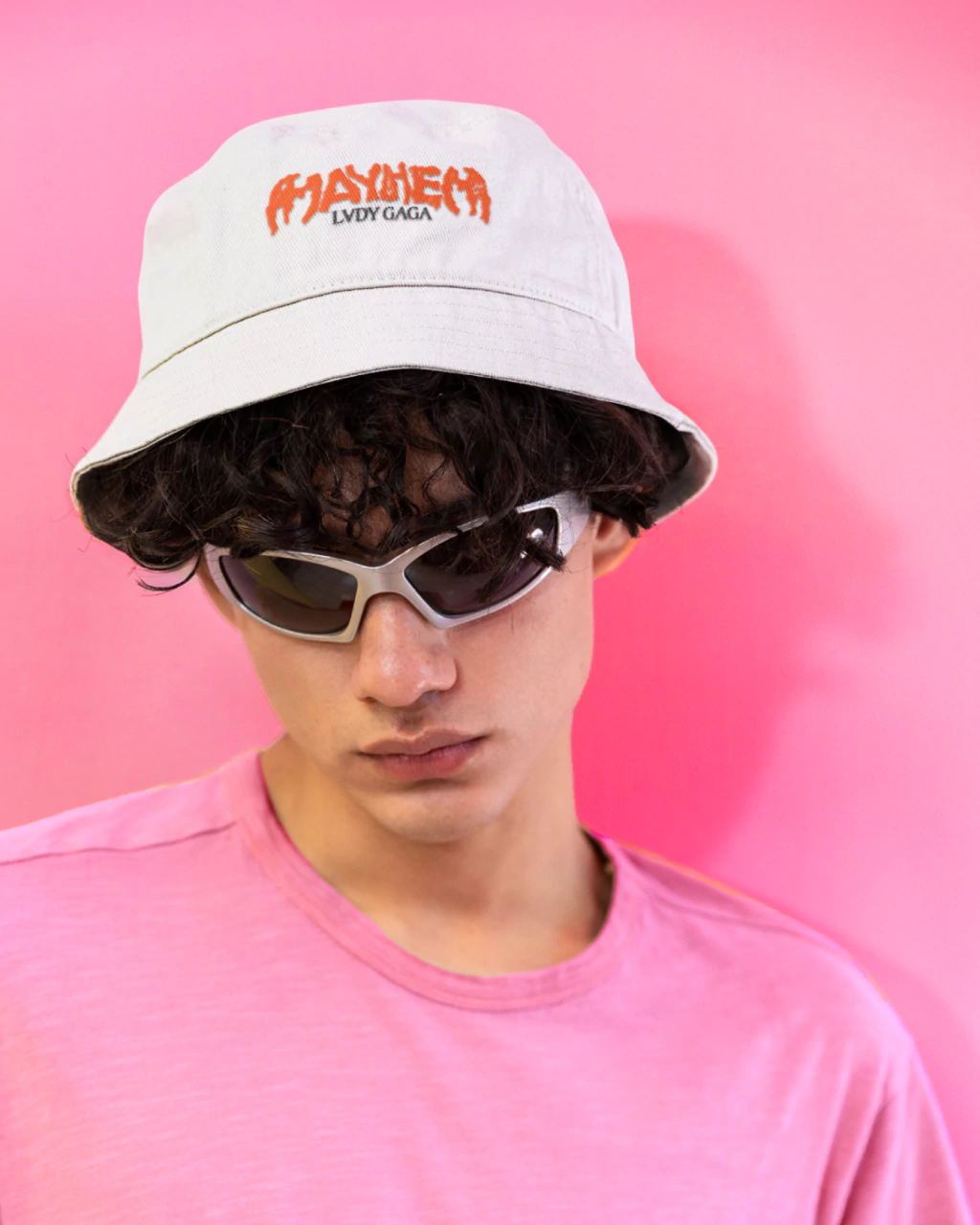 BUCKET HAT LADY GAGA MAYEM