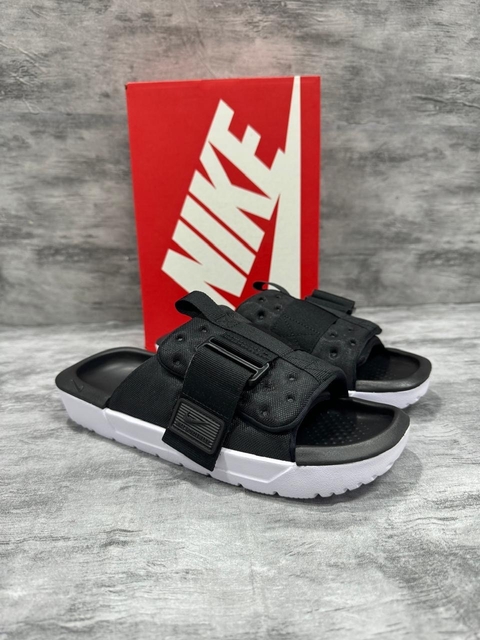 Chinelo Nike Asuna 3.0