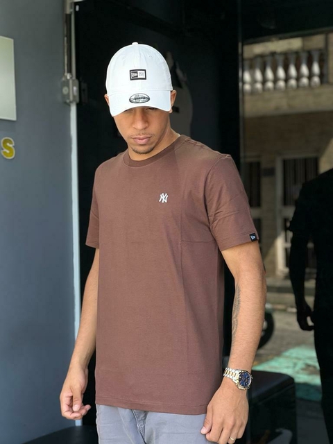 Camiseta New Era