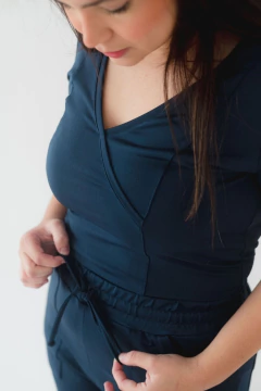 Scrub Feminino Slim - Bic Blue - BEMED | SCRUB