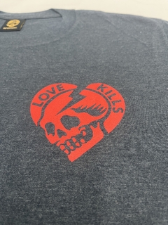 Remera "Love Kills" - tienda online