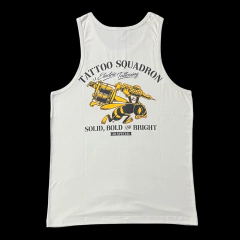 Musculosa “Bee Wild Tattoo”