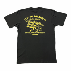 Remera “Bee Wild Tattoo” - comprar online