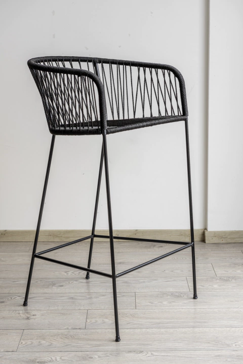 Banqueta Gervasoni 4 patas - NEGRA - comprar online