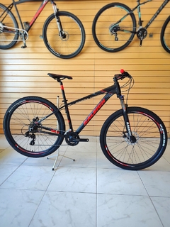 Raleigh 2.0 R29" Frenos Hidráulicos