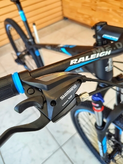 Raleigh 2.0 R29" Frenos Hidráulicos