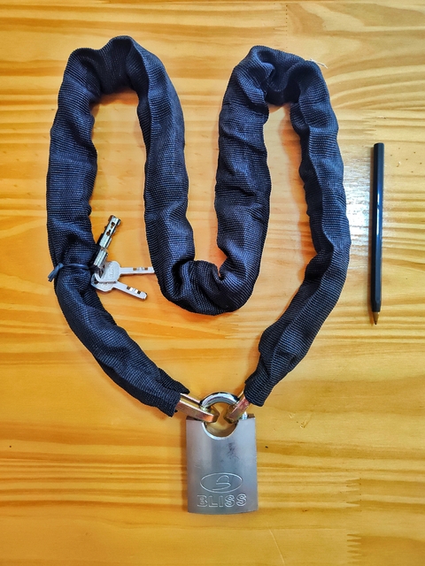 Cadena sementada con Candado - 4 llaves - (BTH)