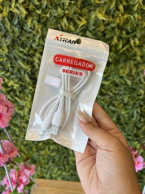 Cabo USB para carregamento