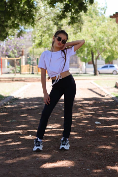 Calza lisa con cintura ancha de algodon y lycra premium