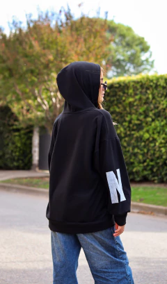 Imagen de Canguro NEW YORK en tela Darlon frisado importado de nena