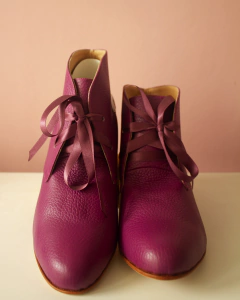 Bota Rita UNICAS en este color en internet